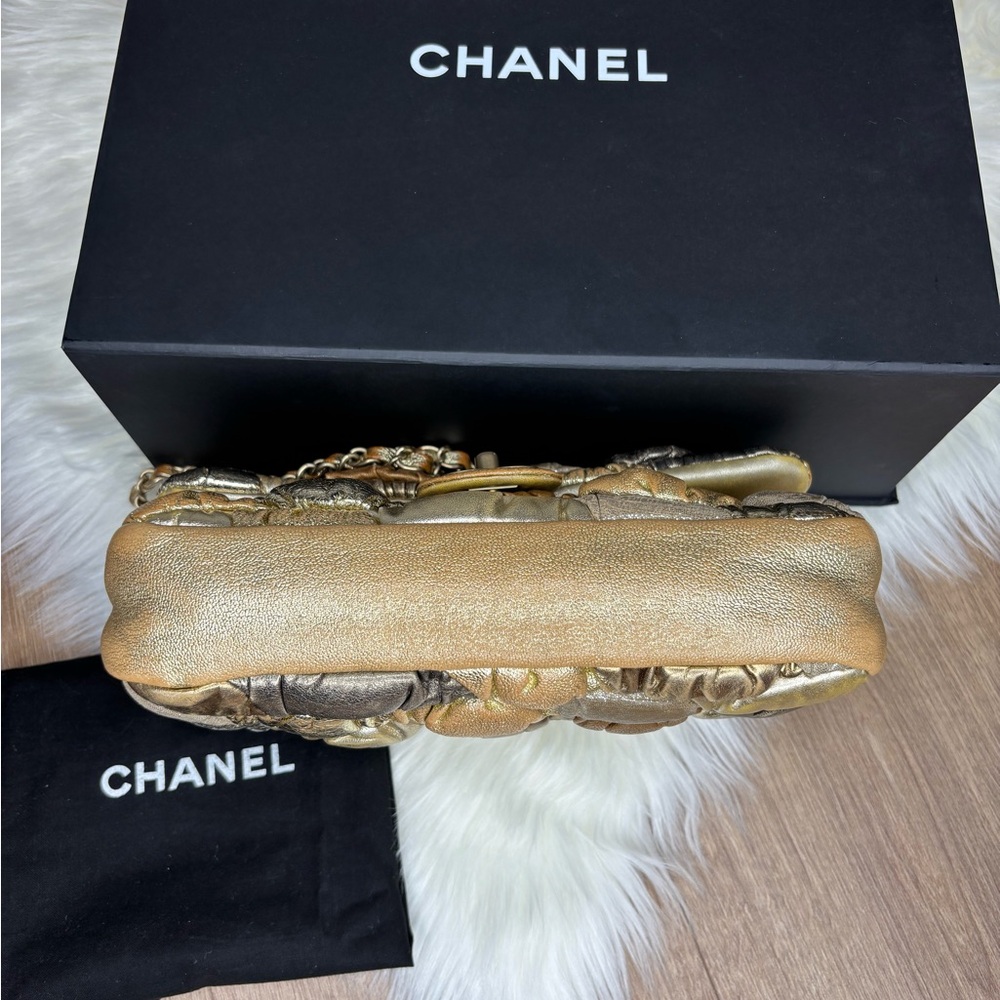 🤎RARE✨ Chanel Gold Bubble Quilt Bag ✨🤎 - Picture 6 of 17